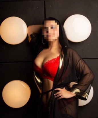 Эльвира, 24 года